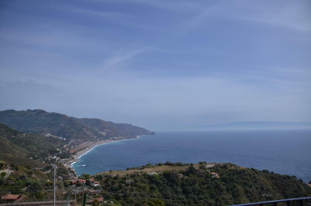 Apartment L'Attico Taormina Exterior photo